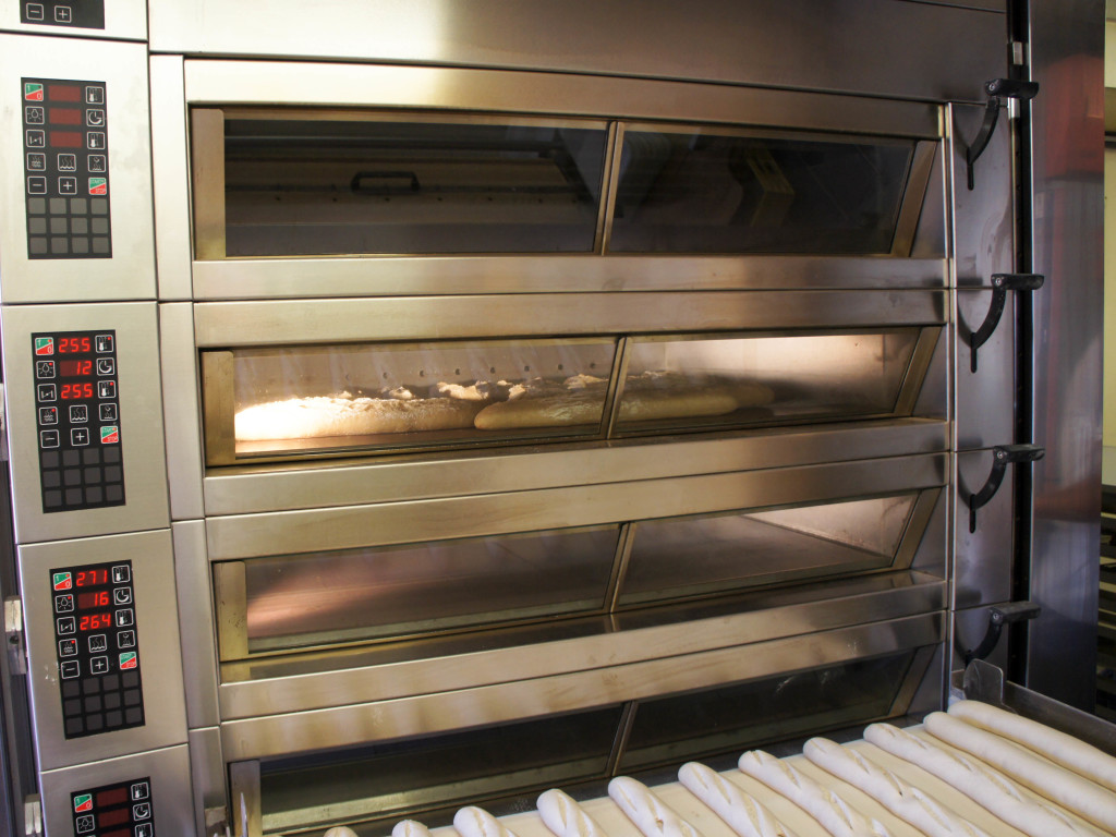 Le four de marque Werner, un équipement indispensable pour assurer une cuisson de qualité.