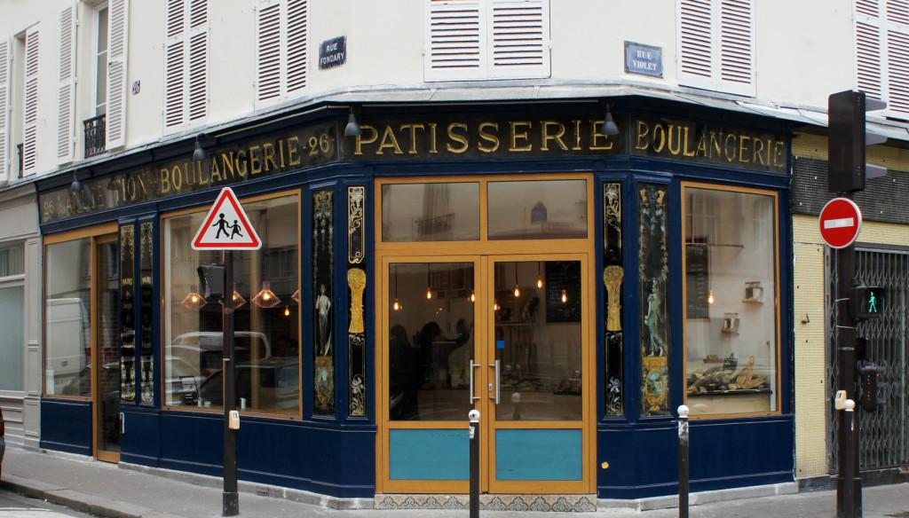 A l'angle des rues Violet et Fondary, la Maison Meignan - sous-titrée "Le pain des fins palais".