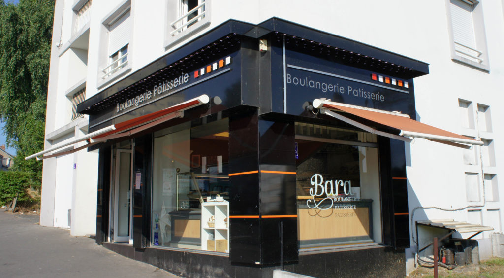 Dans le quartier de la Contrie, la boulangerie Bara développe son offre dans une boutique d'angle, qui domine les parcs avoisinant.
